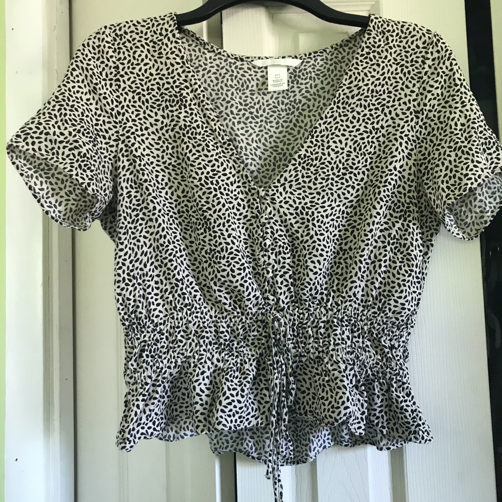 H&M Beige & Black V-Neck Top